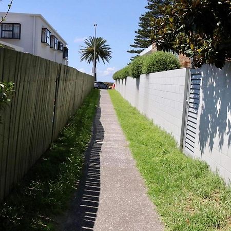 Retreat On Rita ~ Downtown Mount Maunganui With Beach Access Εξωτερικό φωτογραφία